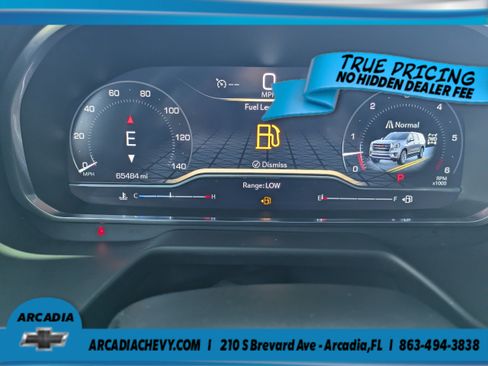 Used 2023 GMC Yukon AT4 w/ LPO, Floor Liner Package AWD/4WD image 29