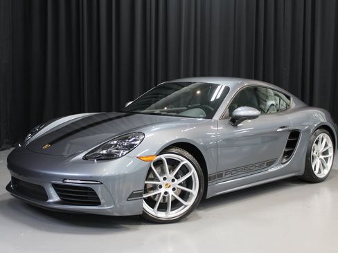 New 2025 Porsche 718 Cayman image 1