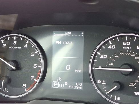 Certified 2024 Subaru Crosstrek 2.0i Premium image 19