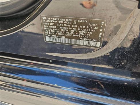 Used 2018 Volkswagen Passat 2.0T SEL Premium FWD image 24