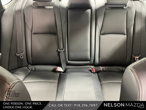 Used 2018 Honda Accord Sport image 28