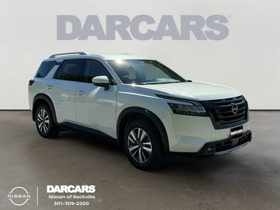Used 2022 Nissan Pathfinder SL w/ SL Black Package