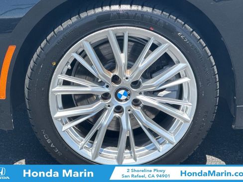 Used 2024 BMW 330i Sedan RWD image 34