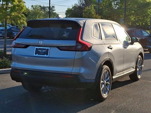 Used 2023 Honda CR-V EX-L image 8