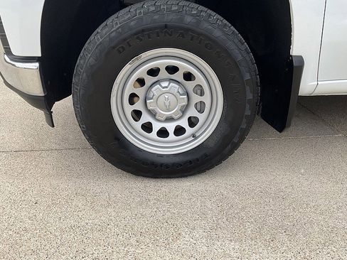 Used 2020 Chevrolet Silverado 1500 W/T w/ WT Value Package AWD/4WD image 10