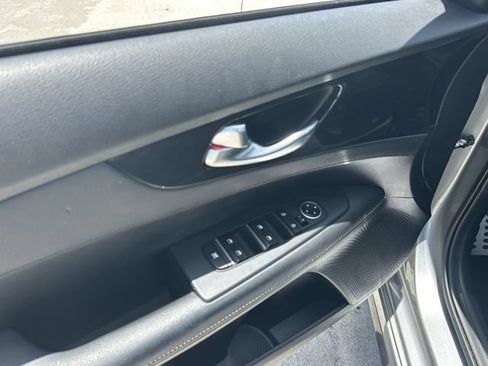 Certified 2023 Kia Forte GT-Line FWD image 13