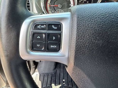 Used 2017 Dodge Grand Caravan GT FWD image 27
