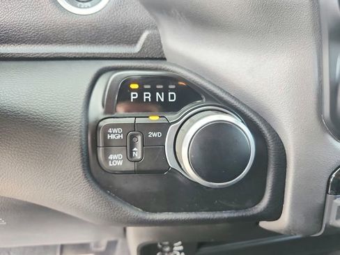 Used 2024 RAM 2500 Big Horn AWD/4WD image 17