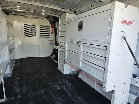 Used 2020 Ford Transit 350 Low Roof image 15