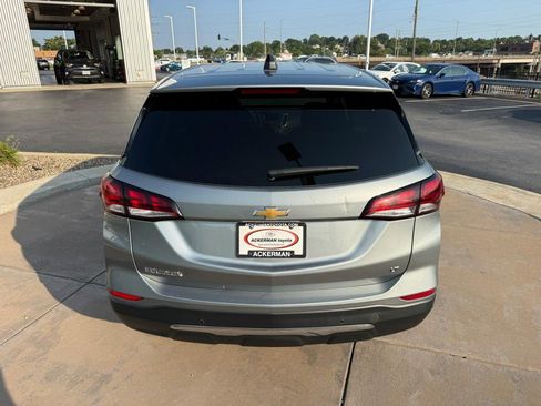 Used 2024 Chevrolet Equinox LT w/ LPO, Floor Liner Package FWD image 9