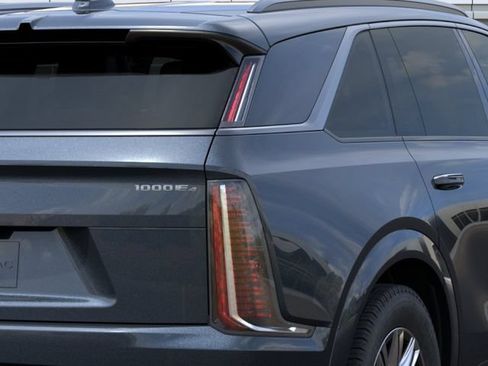 New 2026 Cadillac Escalade IQ Luxury 1 w/ LPO, Floor Liner Package AWD/4WD image 11