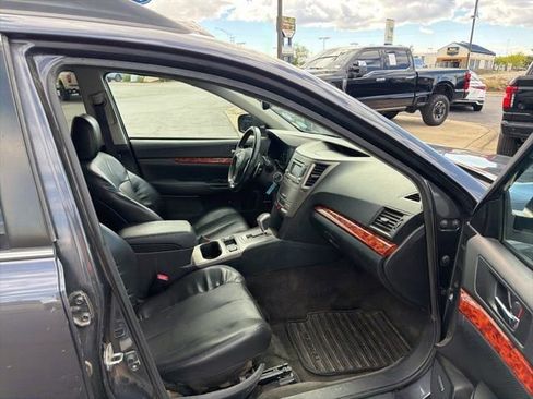 Used 2012 Subaru Outback 2.5i Limited w/ Moonroof Pkg AWD/4WD image 27