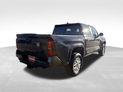 Certified 2025 Toyota Tacoma SR5 image 5