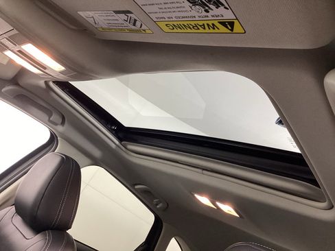 Used 2025 MAZDA CX-5 AWD 2.5 S w/ Preferred Package image 18