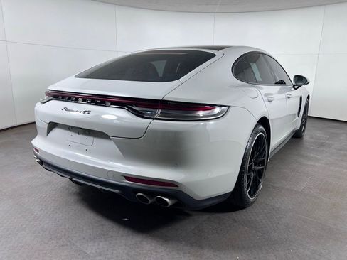 Certified 2023 Porsche Panamera 4S AWD/4WD image 6
