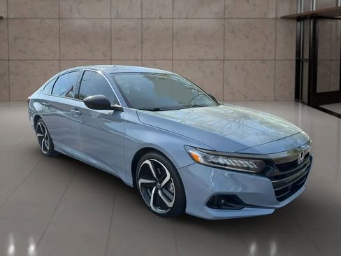 Used 2022 Honda Accord Sport image 7