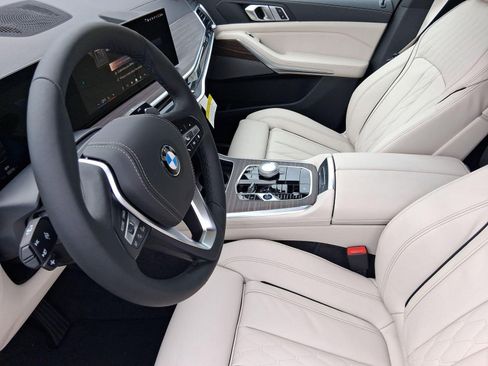 Used 2026 BMW X5 xDrive40i w/ Executive Package AWD/4WD image 17