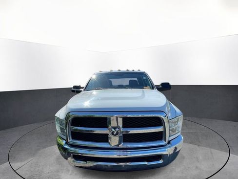 Used 2015 RAM 2500 Tradesman w/ Chrome Appearance Group AWD/4WD image 2