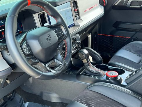 Used 2024 Ford Bronco Raptor AWD/4WD image 2