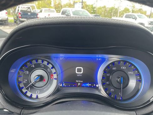 Used 2020 Chrysler 300 S AWD/4WD image 18