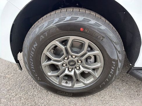 New 2026 Ford Expedition Active RWD image 16