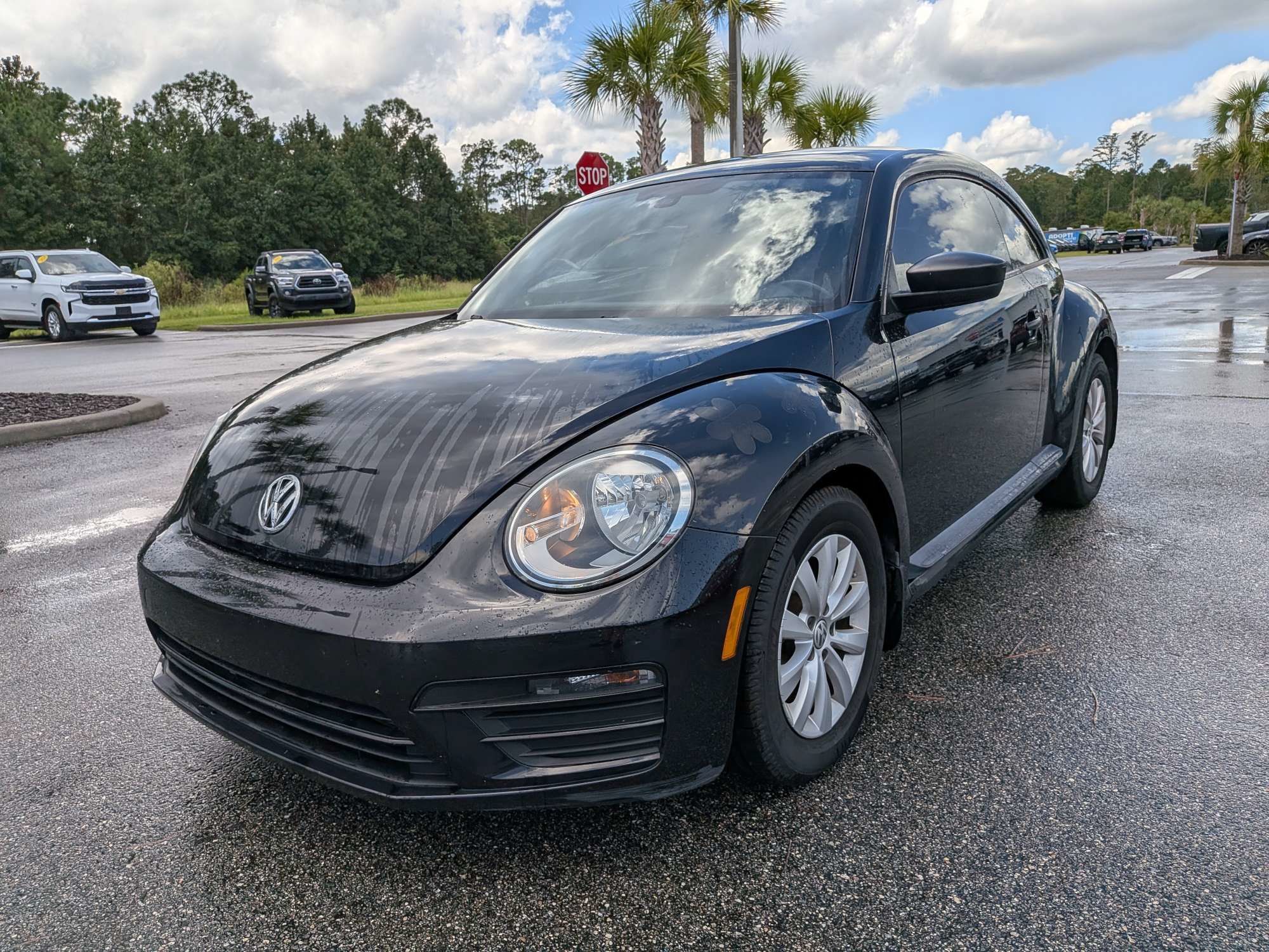 Used 2017 Volkswagen Beetle 1.8T S FWD image 8