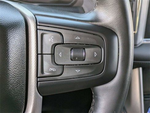 Used 2023 GMC Yukon Denali image 31