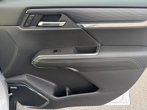 New 2026 GMC Acadia Elevation w/ LPO, Floor Liner Package AWD/4WD image 27