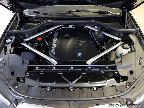 Certified 2025 BMW X5 xDrive40i w/ Premium Package image 38