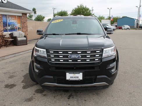 Used 2017 Ford Explorer Limited w/ Equipment Group 301A AWD/4WD image 8