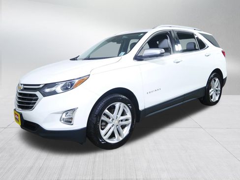 Used 2019 Chevrolet Equinox Premier image 3