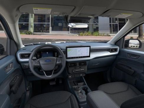 New 2025 Ford Maverick XLT w/ XLT Luxury Package image 9