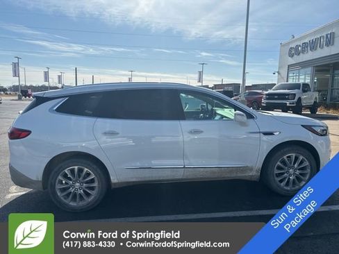 Used 2020 Buick Enclave Premium w/ Sun and Sites Package image 4