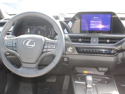 Certified 2025 Lexus UX 300h FWD image 14
