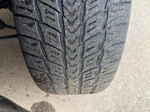 Used 2012 Cadillac Escalade Platinum image 11