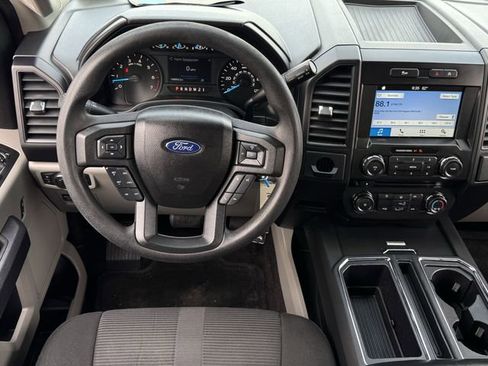 Used 2017 Ford F150 XL w/ Equipment Group 101A Mid RWD image 10