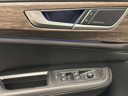 New 2025 Volkswagen Atlas SEL Premium R-Line image 10