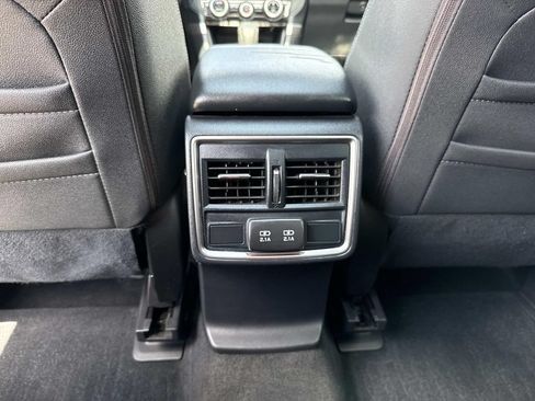 Used 2021 Subaru Forester Premium w/ Popular Package #1 AWD/4WD image 19