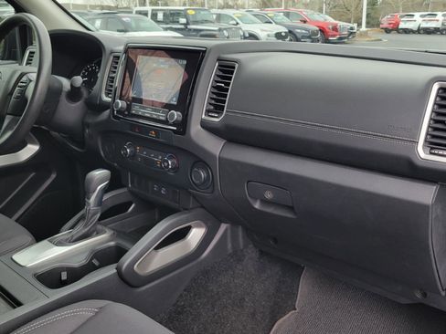 Used 2022 Nissan Frontier SV image 37