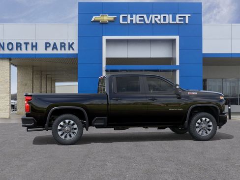 New 2026 Chevrolet Silverado 2500 Custom w/ Custom Value Package image 5