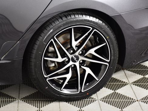 Used 2023 Kia Stinger GT-Line w/ Sun & Sound Package AWD/4WD image 51