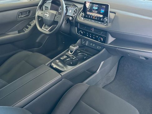 New 2026 Nissan Rogue S image 14