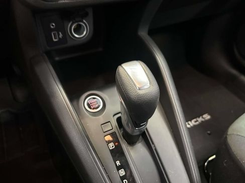 Used 2025 Nissan Kicks Play S FWD image 21