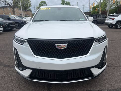 Used 2025 Cadillac XT6 Sport w/ Platinum Package AWD/4WD image 2