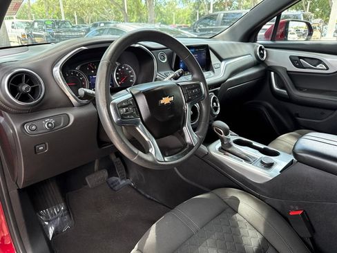 Used 2022 Chevrolet Blazer LT FWD image 16