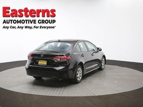 Used 2023 Toyota Corolla LE image 38