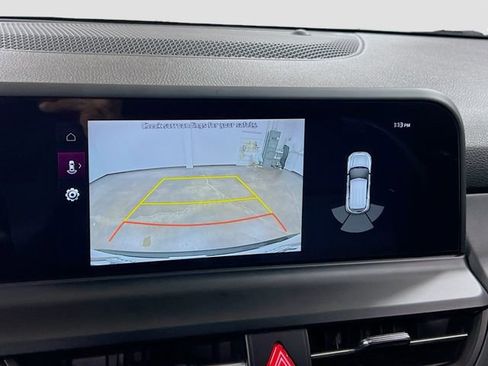 Certified 2025 Kia Seltos EX w/ EX Sunroof Package image 14