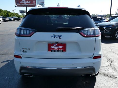 Used 2019 Jeep Cherokee Overland AWD/4WD image 8