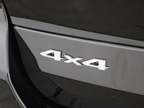 New 2026 Jeep Grand Cherokee L Laredo image 46