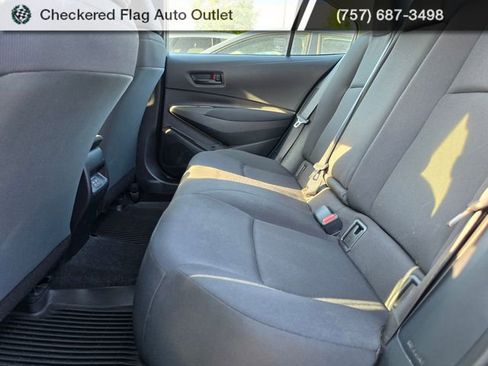 Used 2024 Toyota Corolla LE FWD image 21